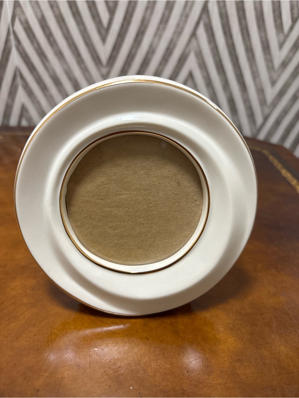 Lenox porcelain round picture frame